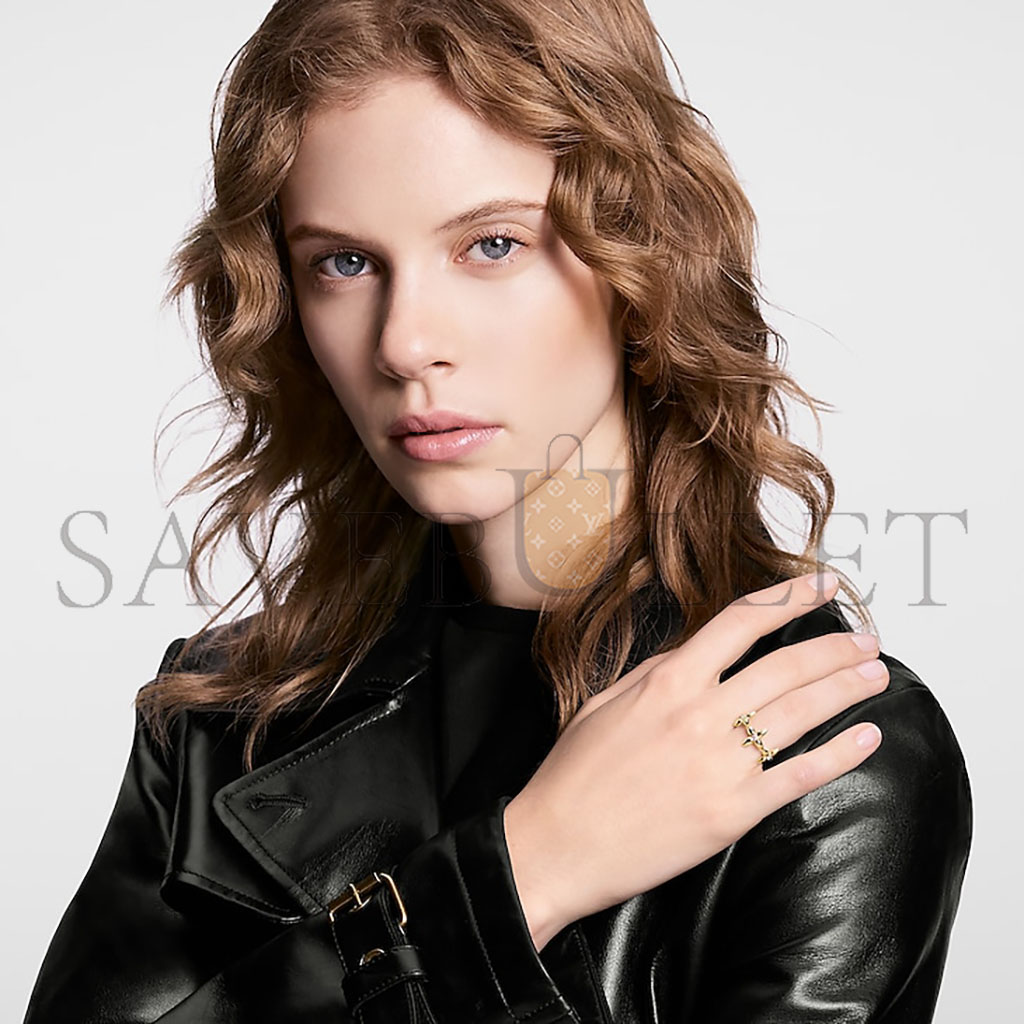 l**is V*t*n l**isette signature ring m1439m